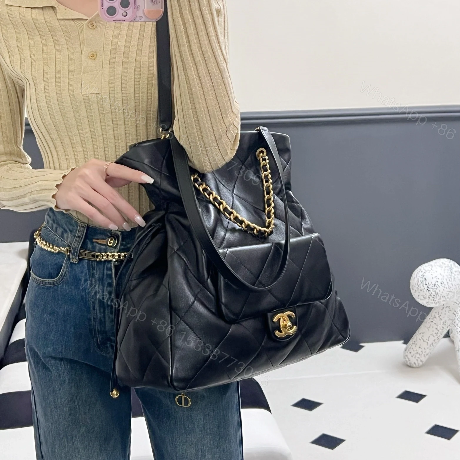 View 14 of 高仿Chanel*25C系列AS5315小羊皮單肩包購物袋免檢版