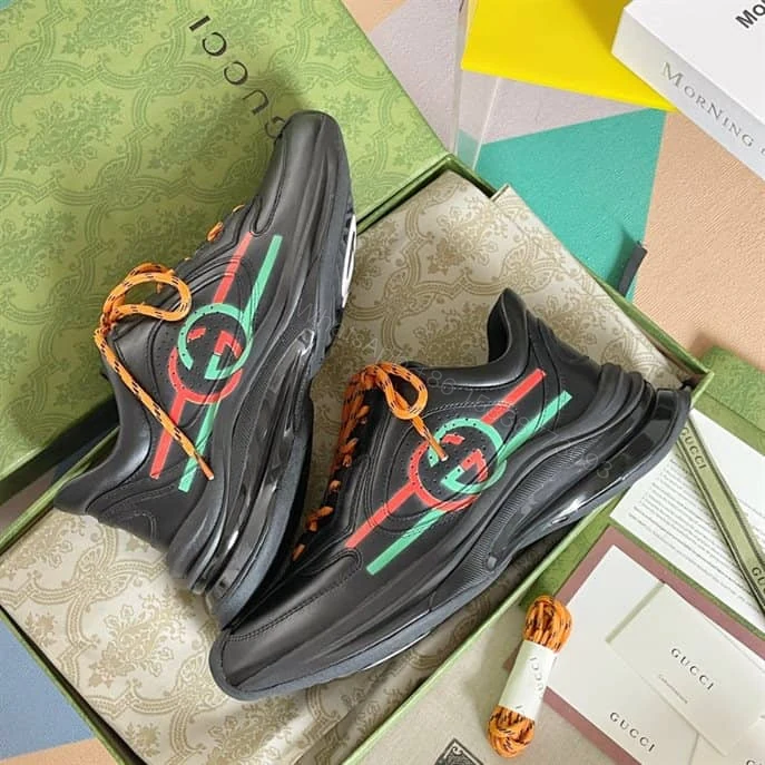 View 4 of MEN’S GUCCI RUN SNEAKER – GC147