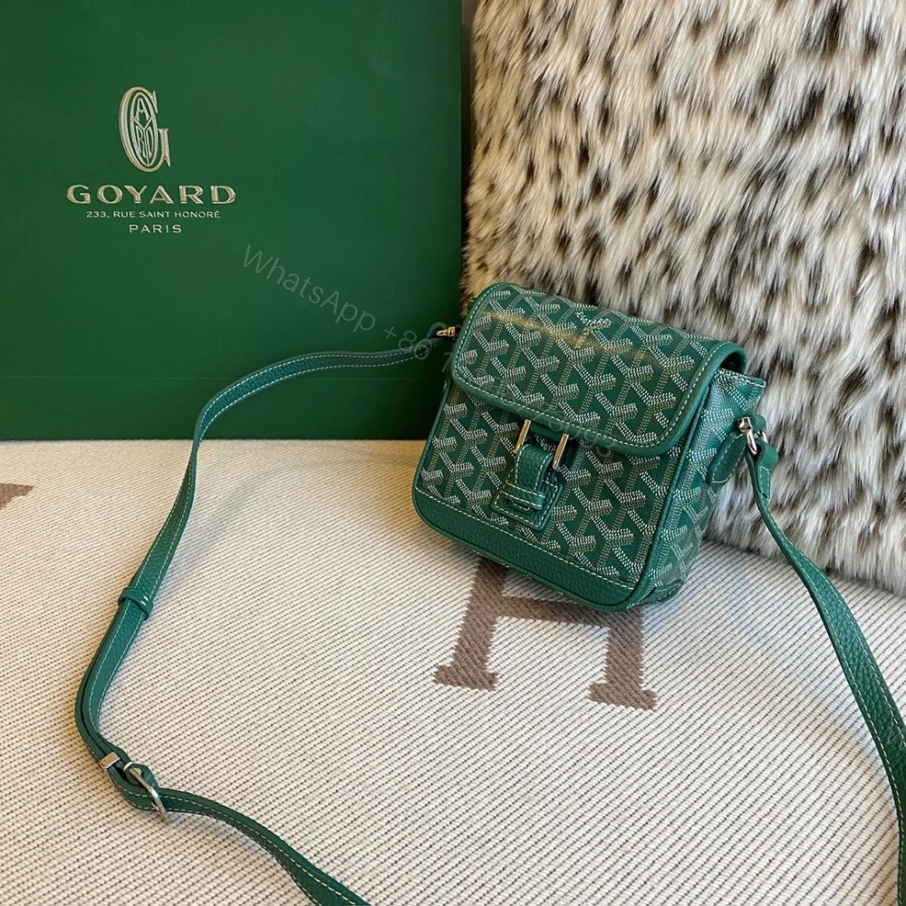 View 3 of 高仿GoyardBeluga限量版mini豆腐包綠色