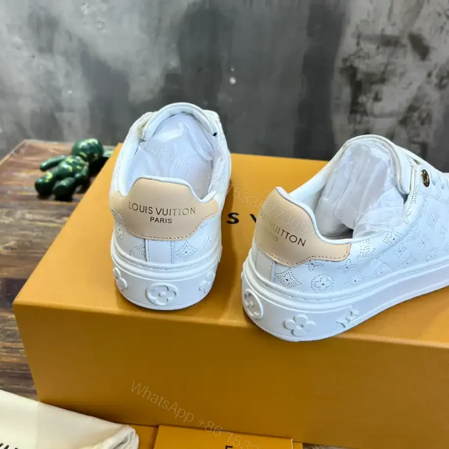View 7 of LV TIME OUT SNEAKER – LSVT429
