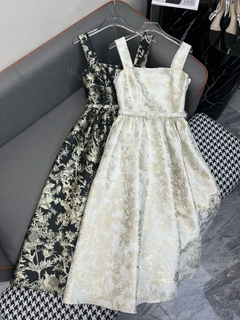 DIOR — view 1