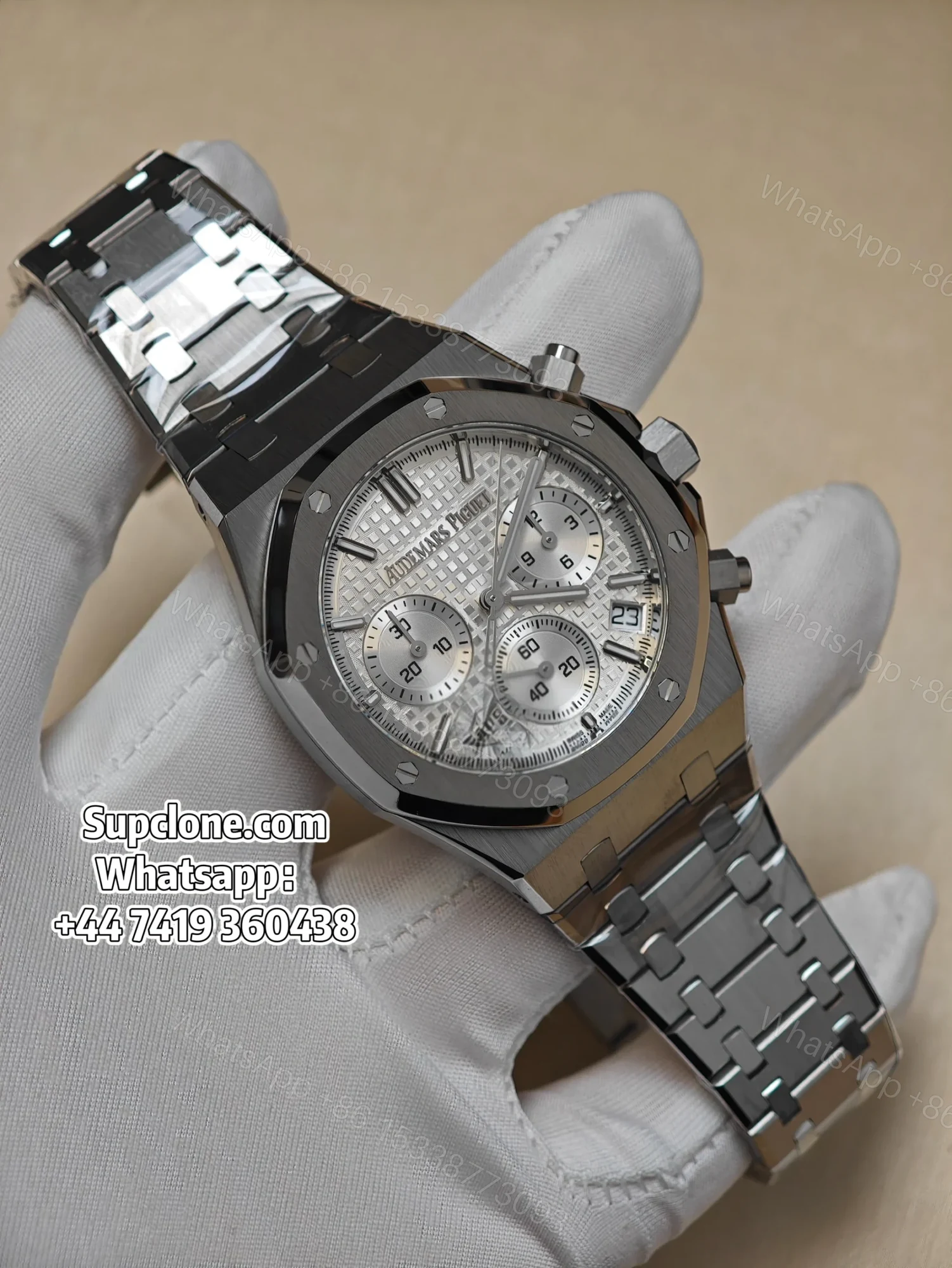 Audemars Piguet Super Clone Royal Oak White Dial 26240 Chronograph 41mm — view 1