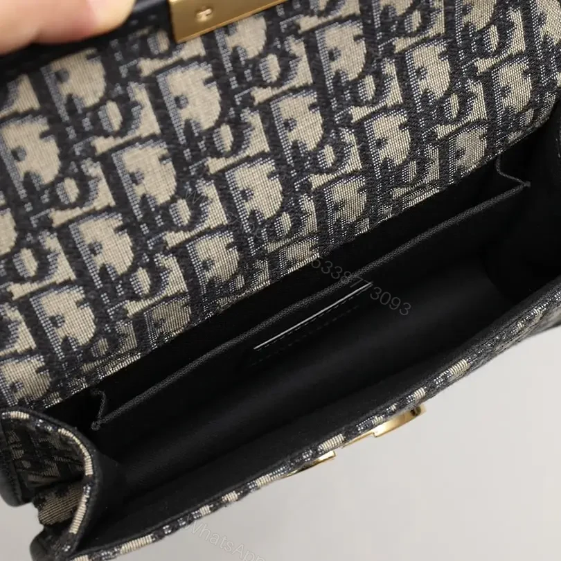View 9 of 高仿Dior*30Montaigne系列EastWest手袋免檢版