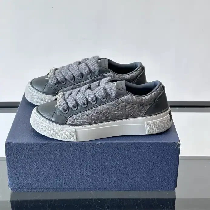 View 6 of DIOR B33 SPIN SNEAKERS – LIMITED AND NUMBERED EDITION ANTHRACITE GRAY GRAINED CALFSKIN – CD208