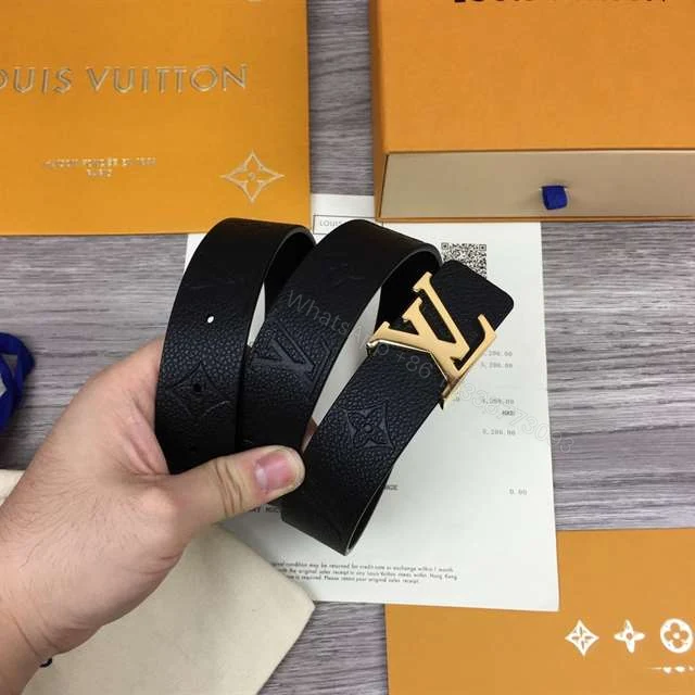 View 8 of LOUIS VUITTON ICONIC 30MM REVERSIBLE BELT – B109