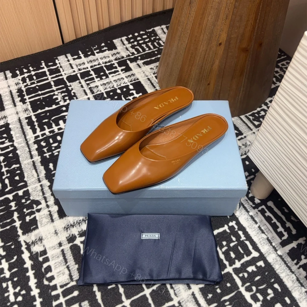 View 3 of 高仿Prada*1S825B方頭皮質休閒拖鞋棕色免檢版