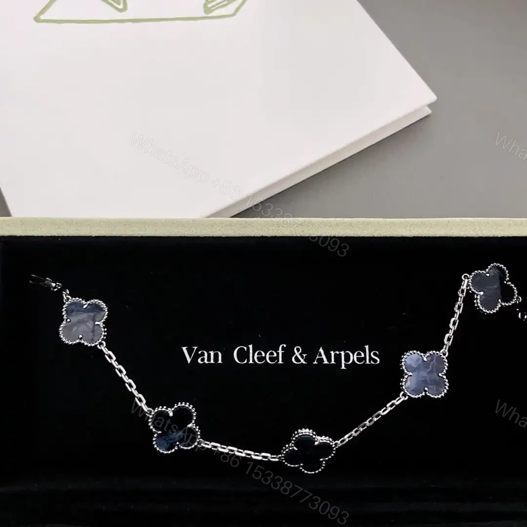 View 18 of 高仿首飾VanCleef&Arpels*RP7S400彼得石白金手鏈