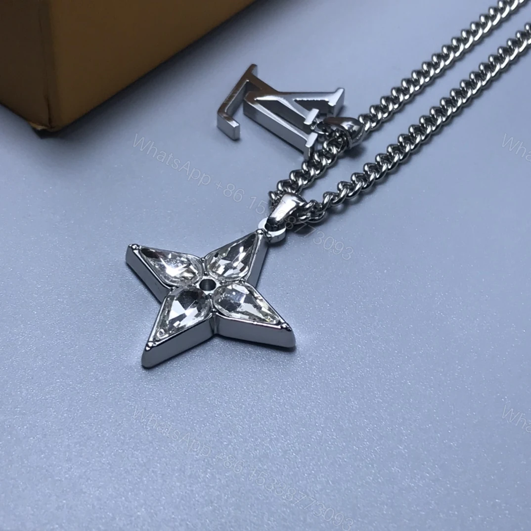 View 3 of EN – Lux LV Necklaces 046