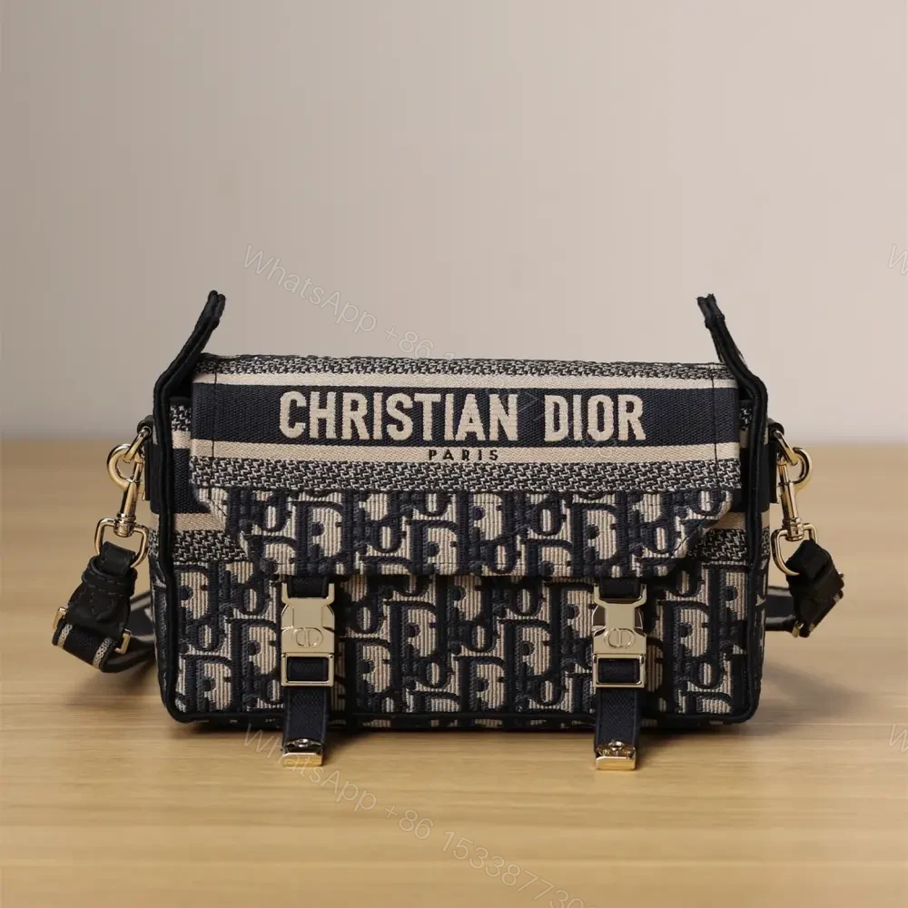 View 3 of 高仿Dior*Camp系列單肩包免檢版