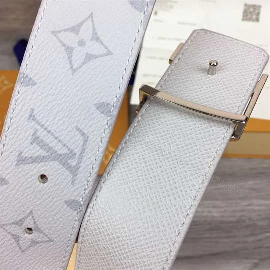 View 6 of LOUIS VUITTON MEN’S INITIALES 40MM REVERSIBLE BELT WHITE – B127