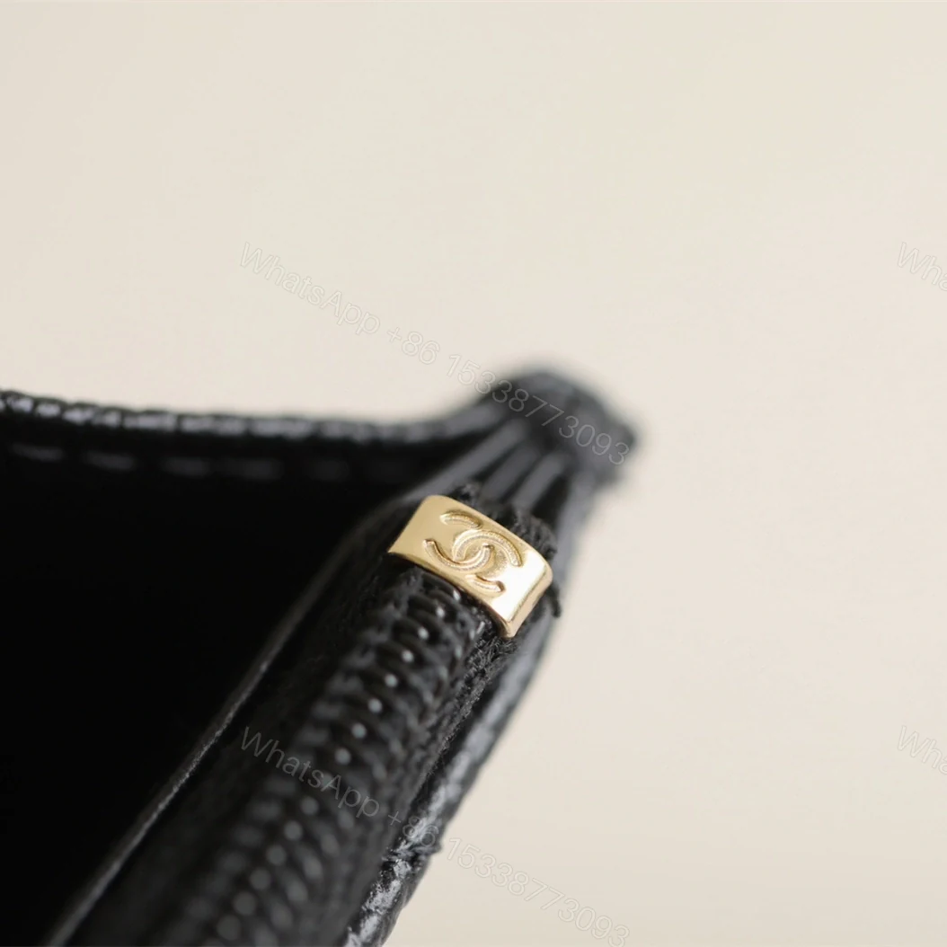 View 23 of 高仿Chanel*25C系列AS4406小球紋牛皮郵差包黑色免檢版