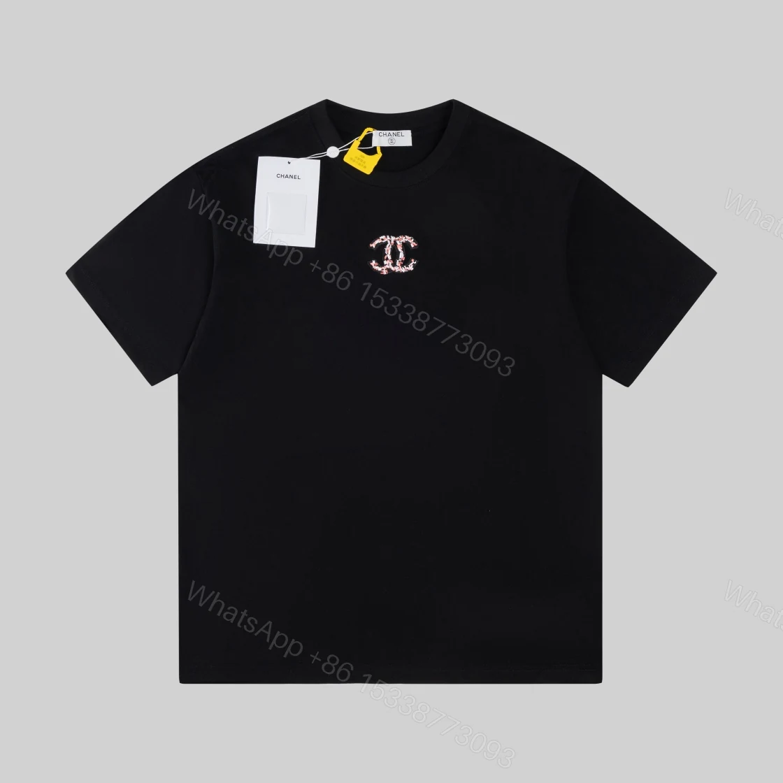 Chanel 高仿男女款黑色雙C刺繡T恤 質感棉料低調有型百搭 — view 1