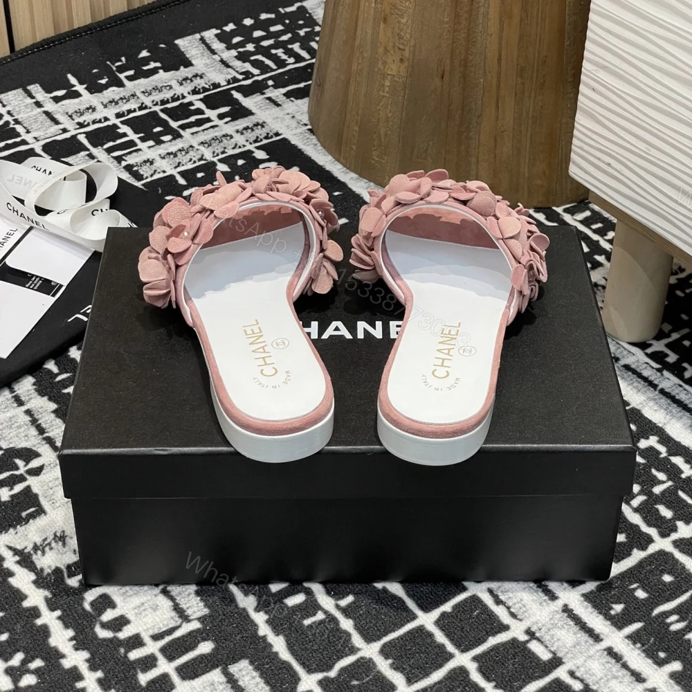 View 9 of 高仿Chanel*25P系列G46231B小羊皮花瓣拖鞋粉色1CM免檢版