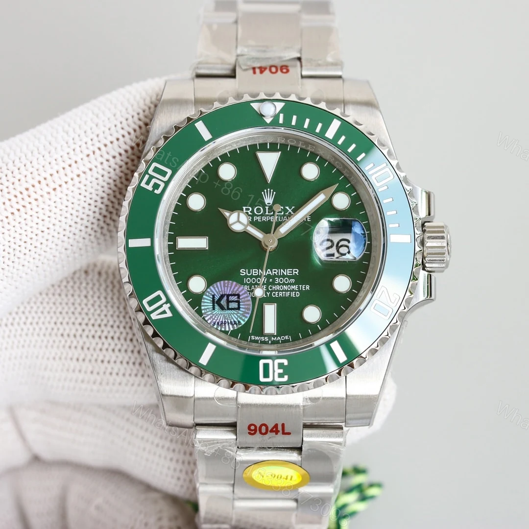 View 4 of Rolex Submariner Date Green Dial 40Mm