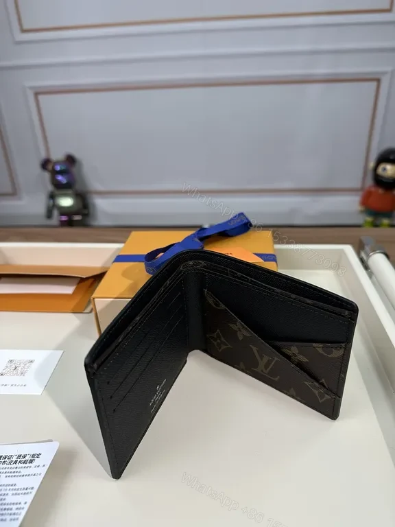 View 4 of Monogram Luxe Wallet: Structured Bi-Fold, Leather-Trim, Luxury Cardholder