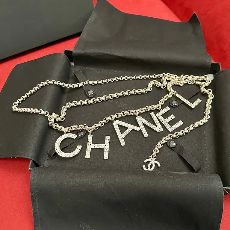 Chanel-Inspired Sparkle Necklace: Luxe All-Day Glamour — view 1