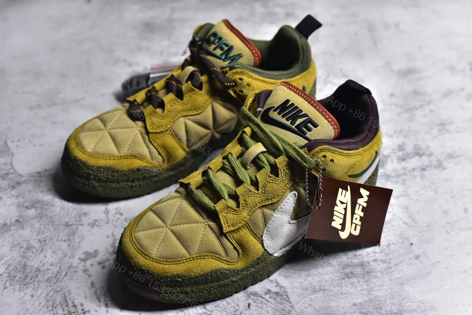 View 4 of Cpfm Grinch Dunks Replicas