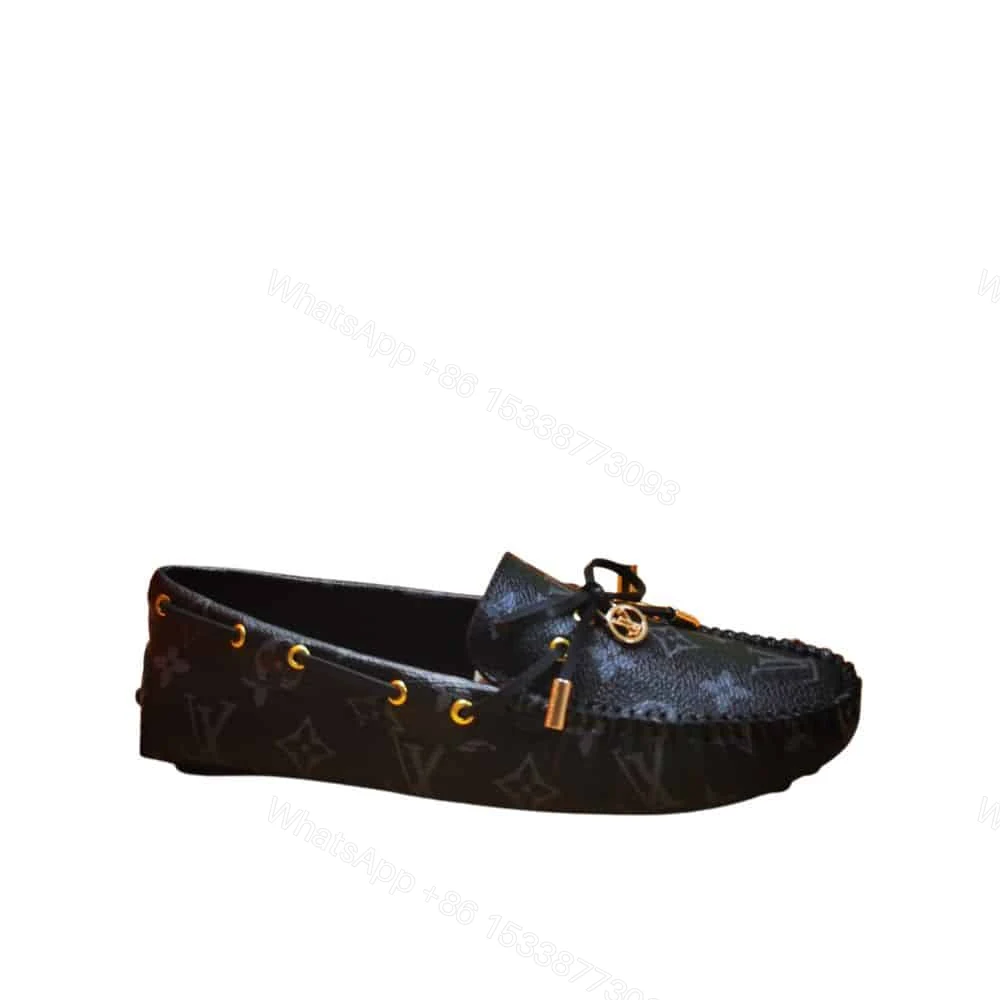 Louis Vuitton Gloria Loafers Monogram Black — view 1