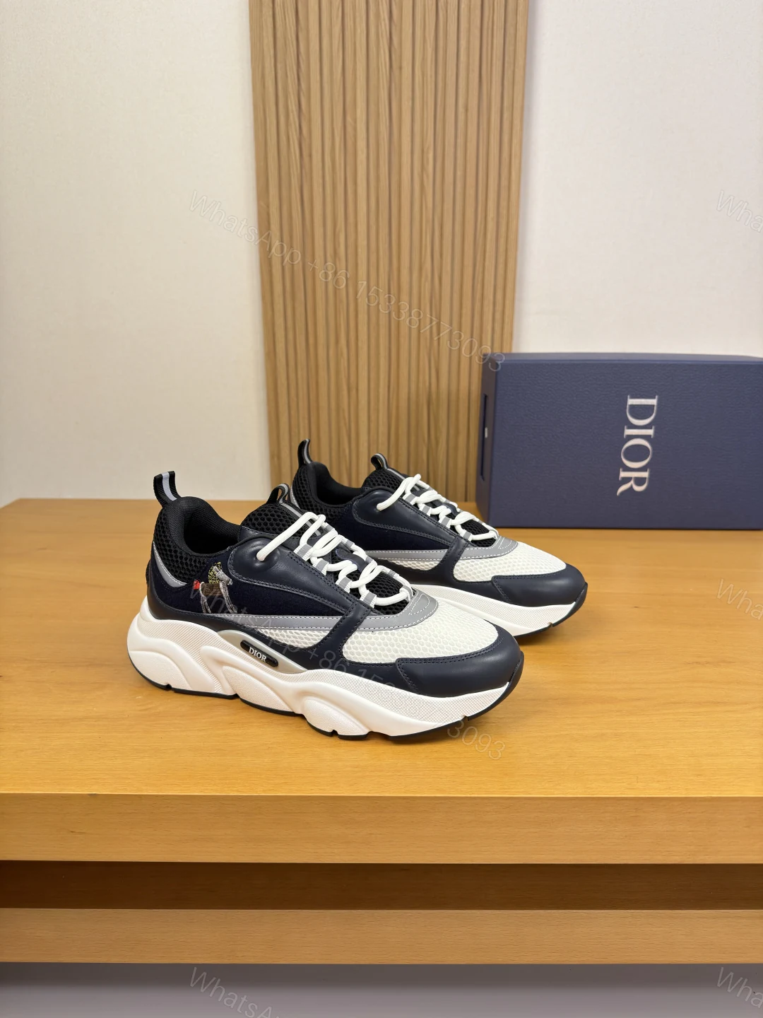 Dior 一比一運動鞋 男款厚底拼色設計 黑白撞色潮流鞋 — view 1
