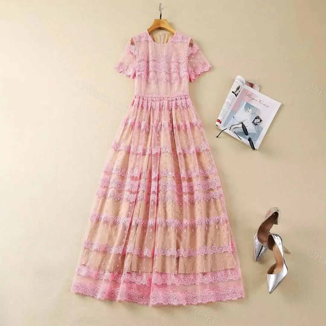 VALENTINO — view 1