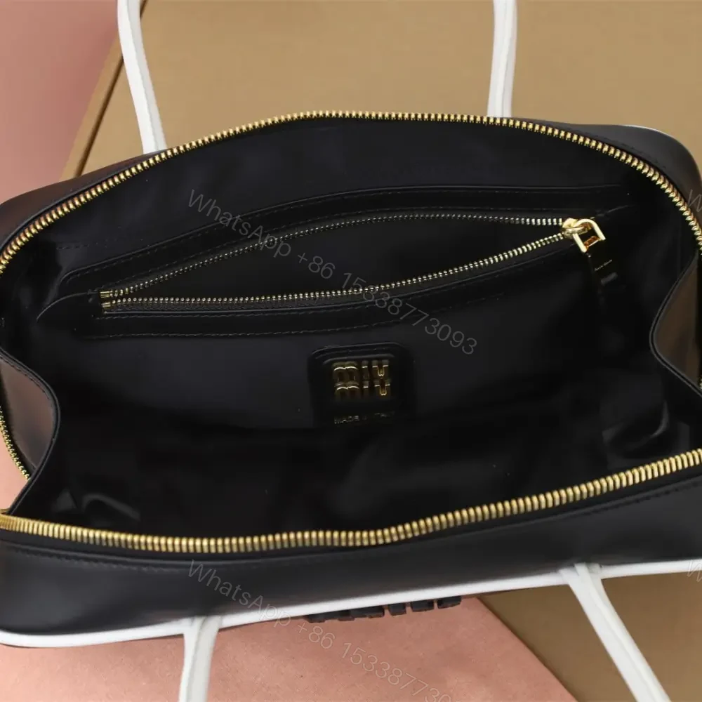 View 9 of 高仿miumiu*Beau系列5BB173小牛皮手袋黑白色小號免檢版