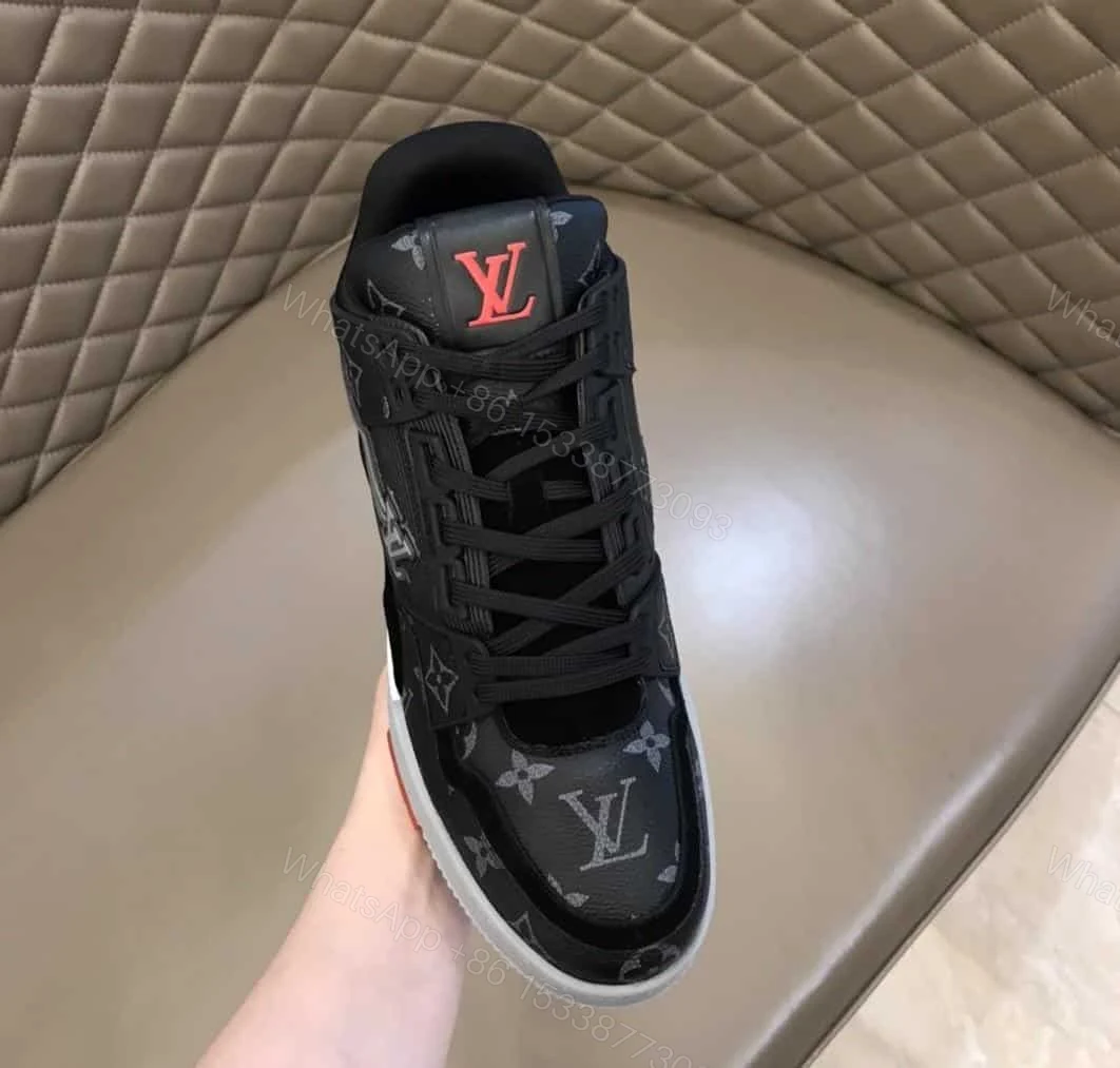 View 4 of LOUIS VUITTON TRAINER SNEAKER – LV208