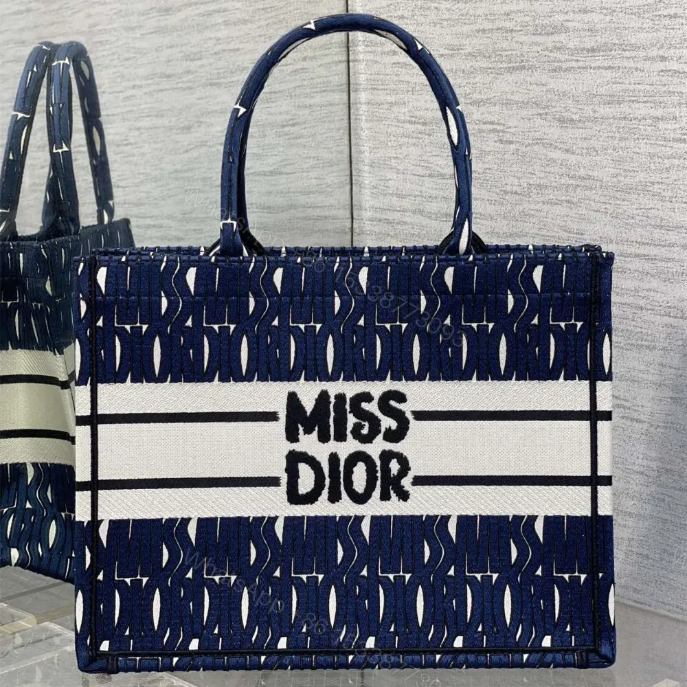 View 4 of 高仿Dior*BookTote系列M129M19Q購物袋Miss深藍中號免檢版
