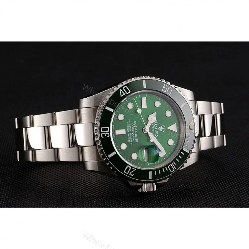 View 4 of Replica Rolex Submariner Green Dial 1454069