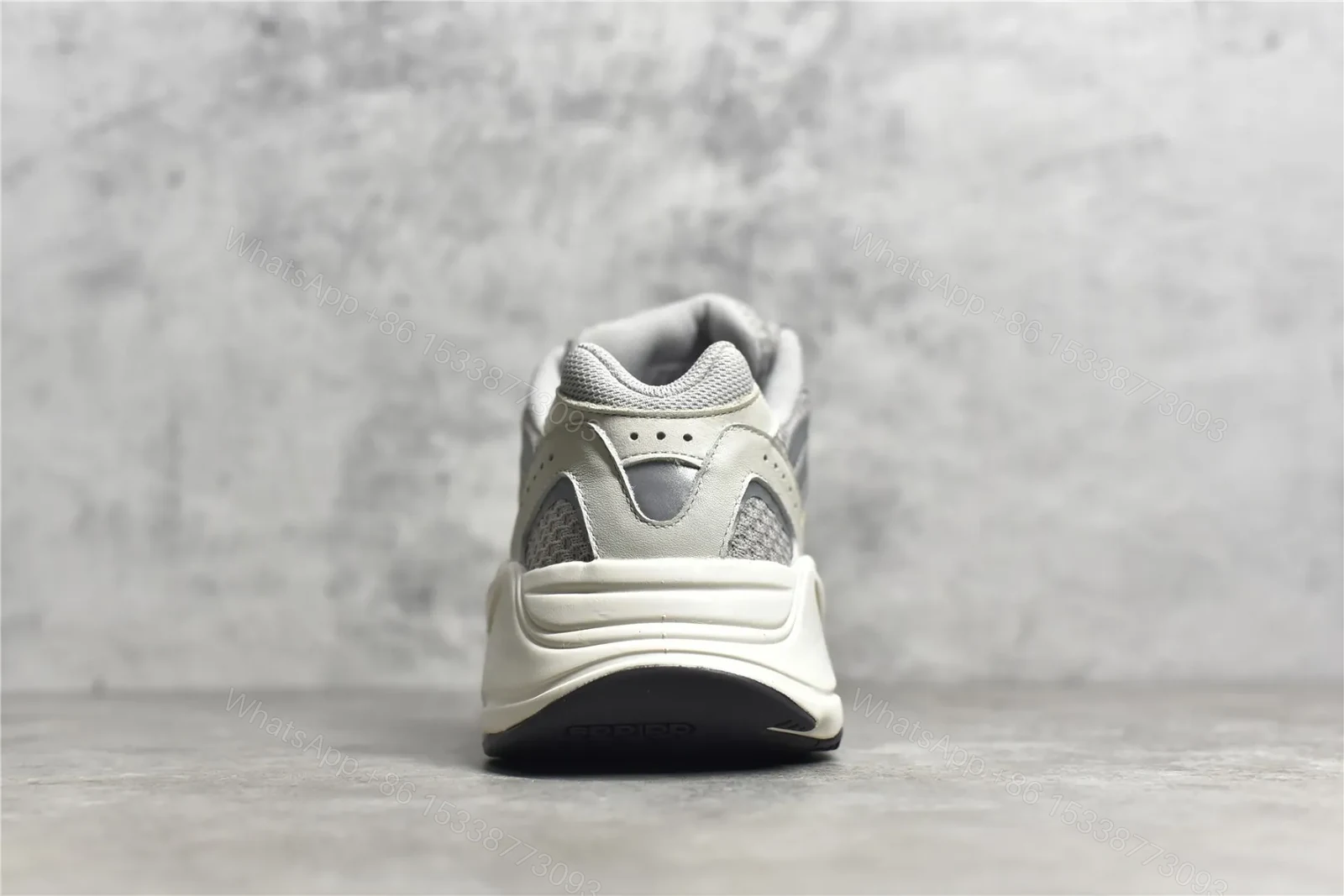 View 7 of YEEZY BOOST 700 V2 CREAM Reps