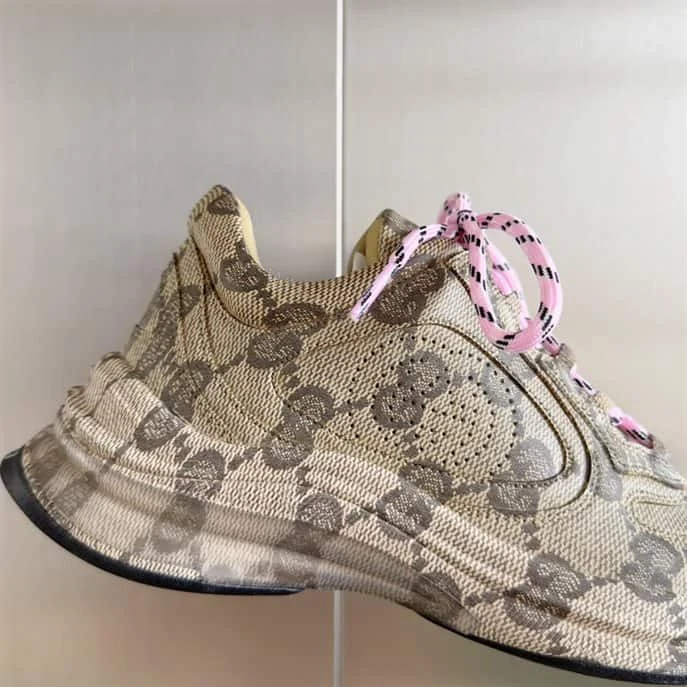 View 7 of MEN’S GUCCI RUN SNEAKER – GC140