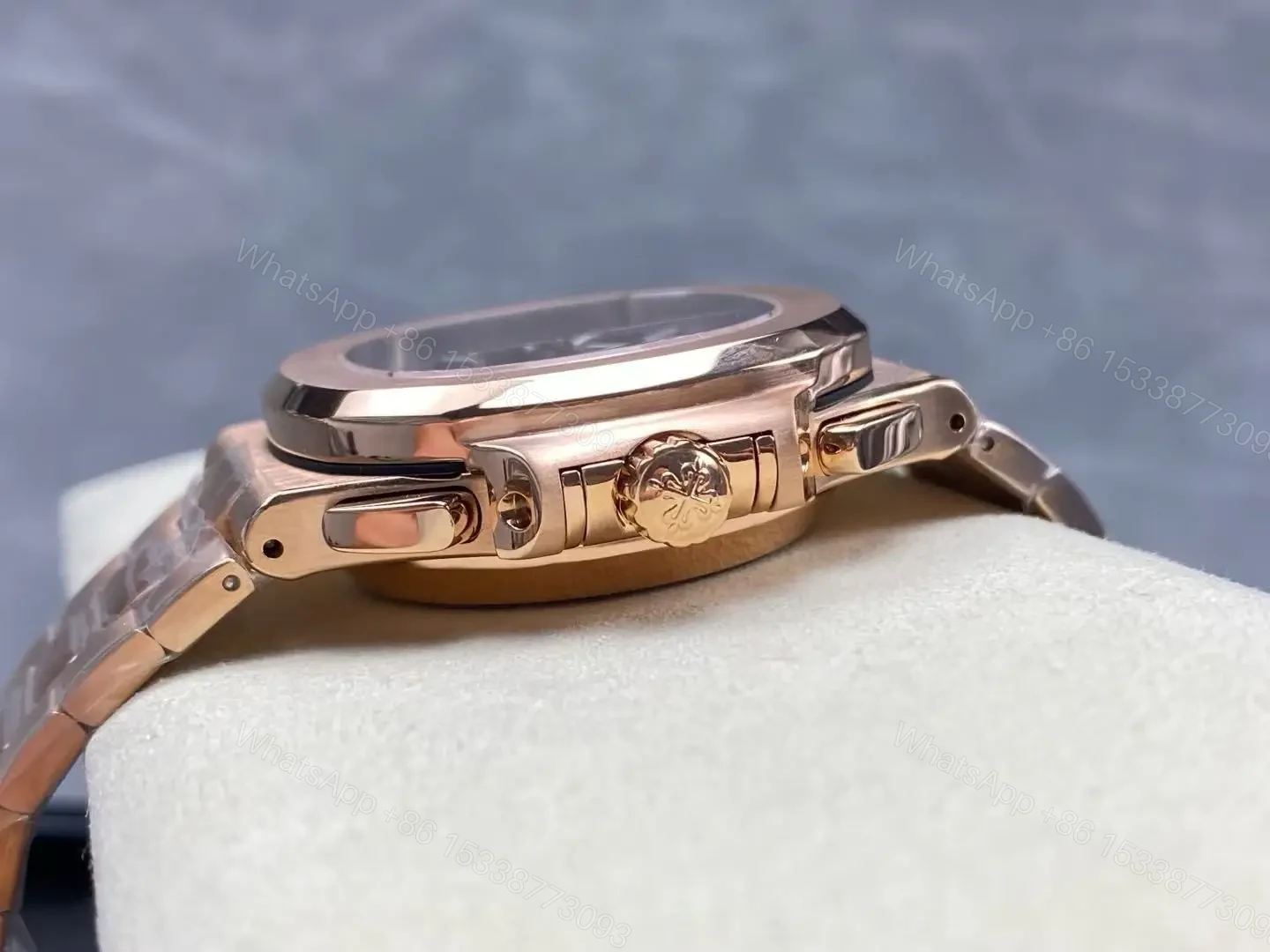 View 8 of Replica Patek Philippe 5980 – Nautilus Rose Gold