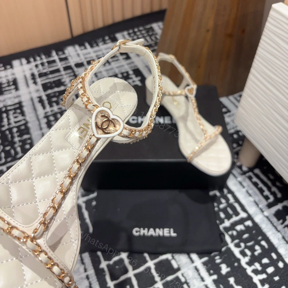 View 4 of 高仿Chanel*25C系列G36122C小羊皮中踭涼鞋白色5CM免檢版