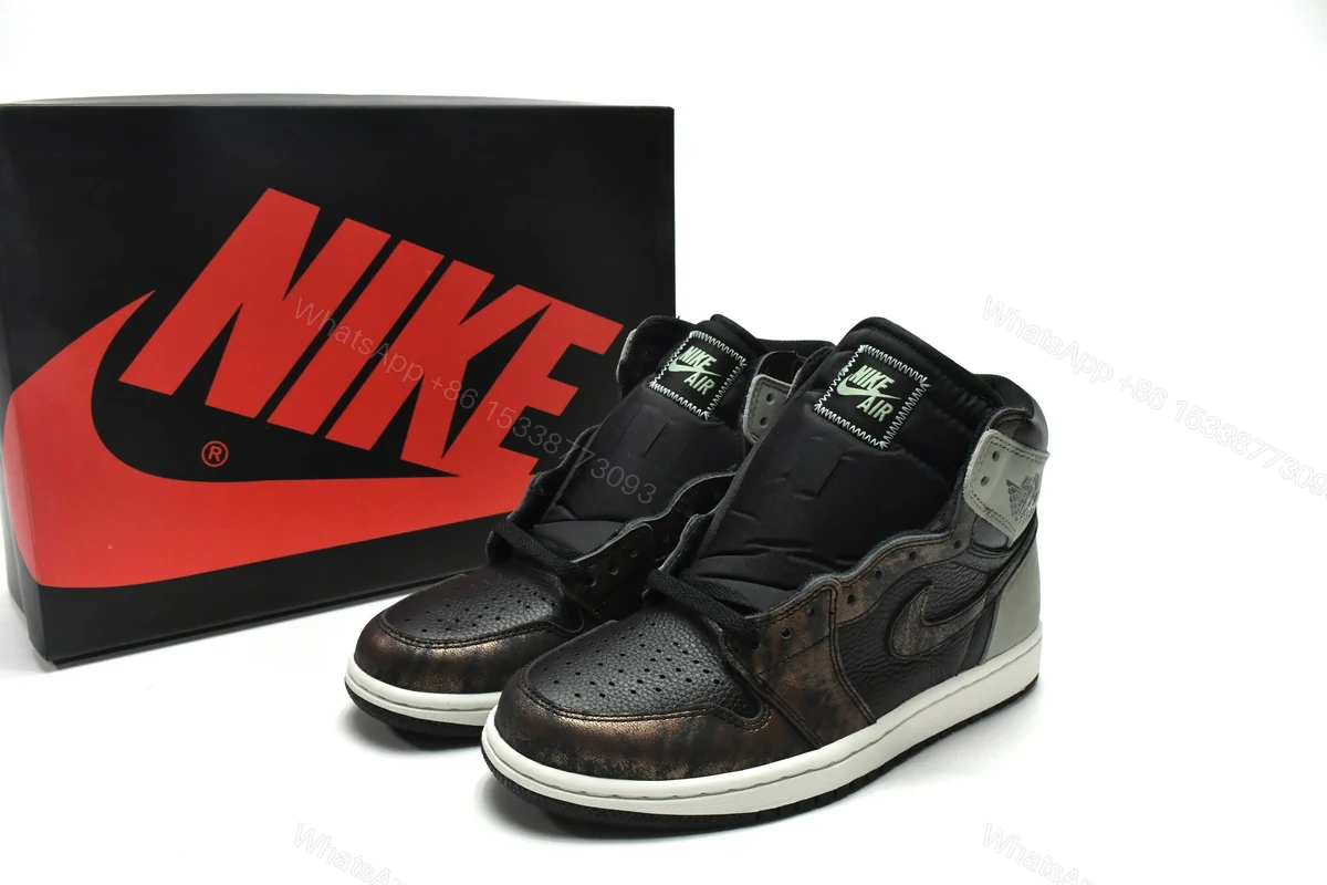 View 3 of Air Jordan 1 Retro High OG Patina 555088-033