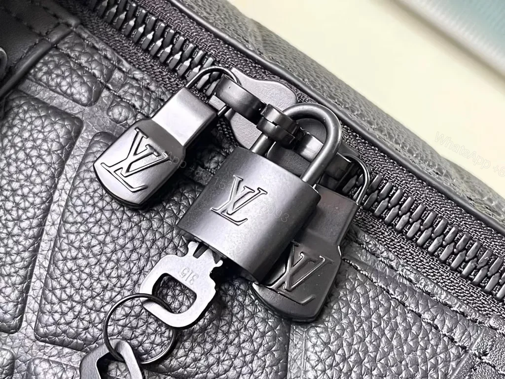 View 6 of Graphite Quilted Messenger: Luxe Everyday Carry Bag