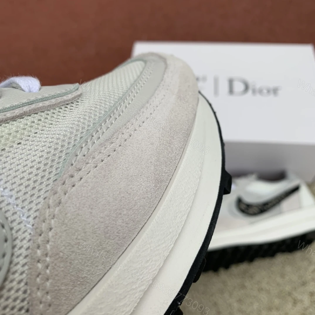 View 9 of Sacai Dr ✖ Nike LDwaffle