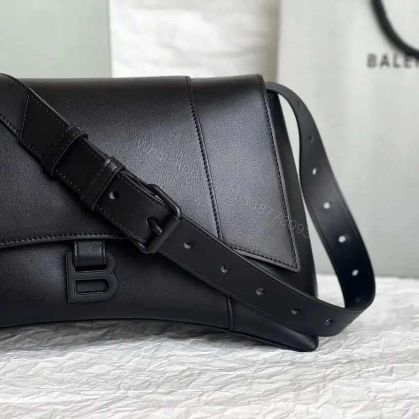 View 4 of 高仿BalenciagaDowntown系列沙漏包黑色M
