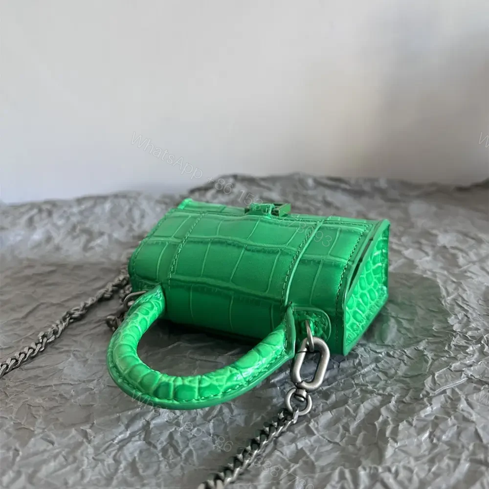 View 6 of 高仿Balenciaga*Nano系列迷你沙漏包綠色