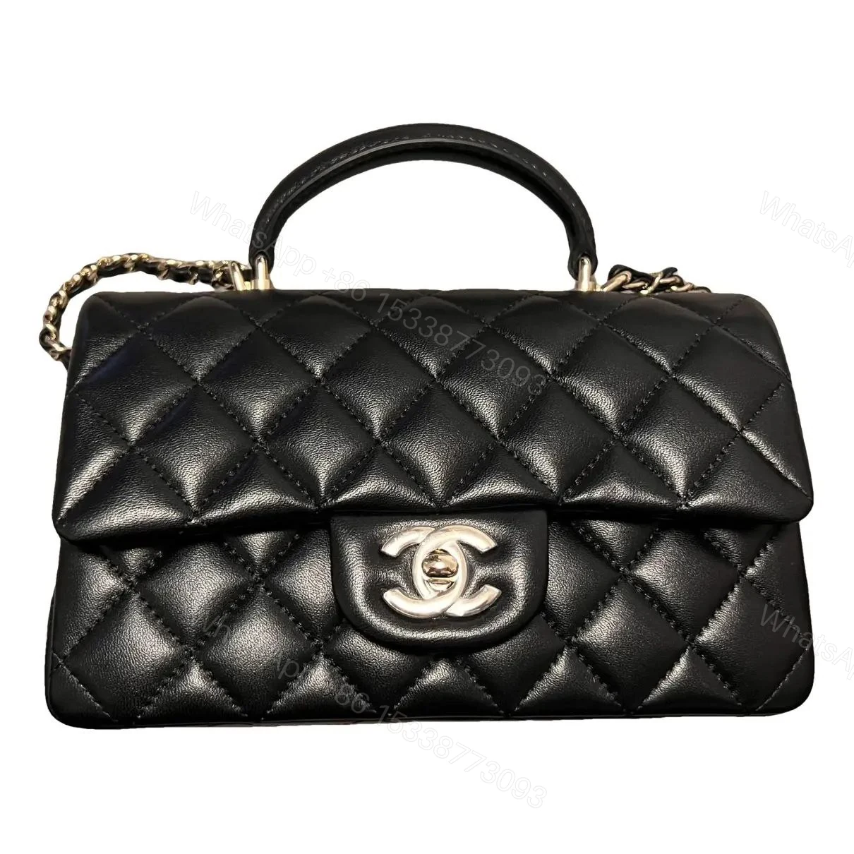 Chanel Timeless Classique Top Handle leather handbag — view 1