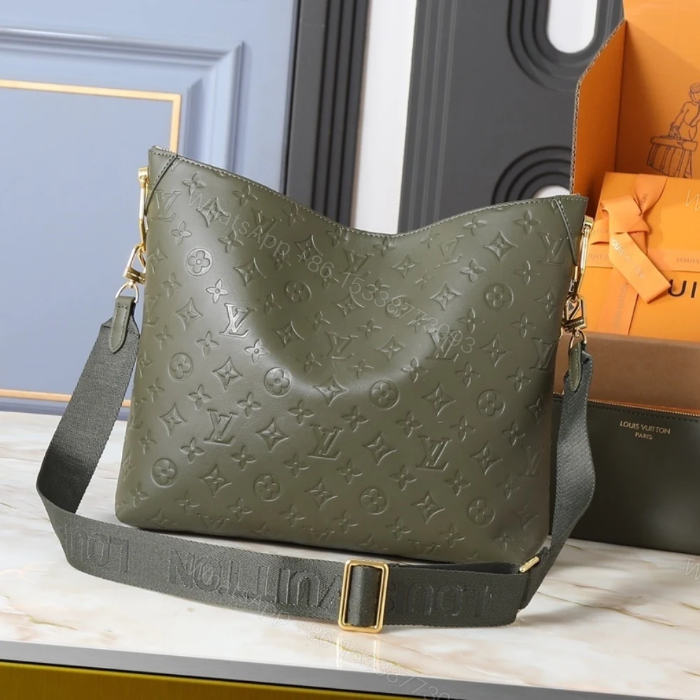 View 7 of Louis Vuitton Coussin Hobo MM Dark Khaki 38Cm M15228