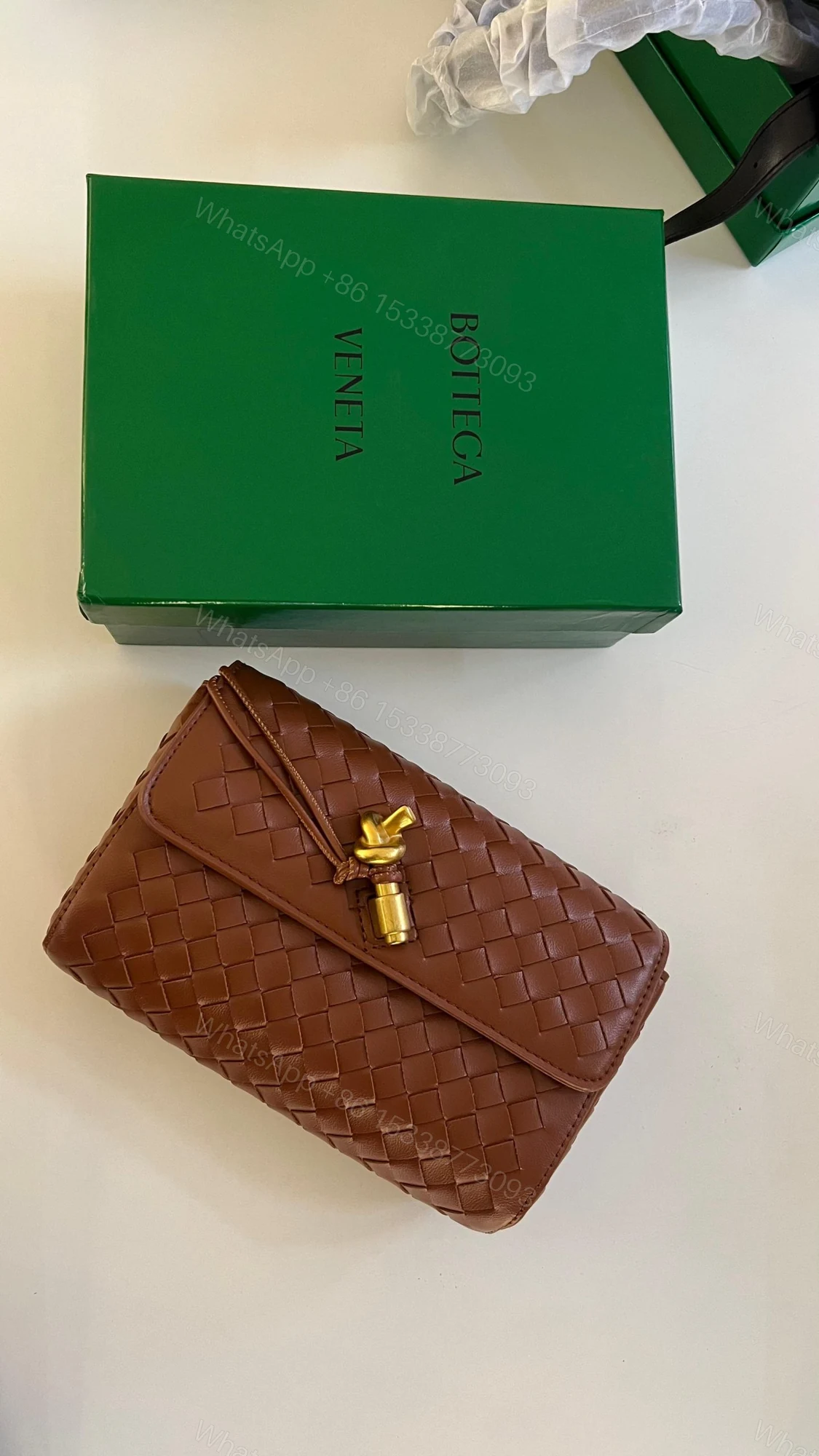 View 2 of FIRST COPY BOTTEGA VENETA SHOULDER BAG