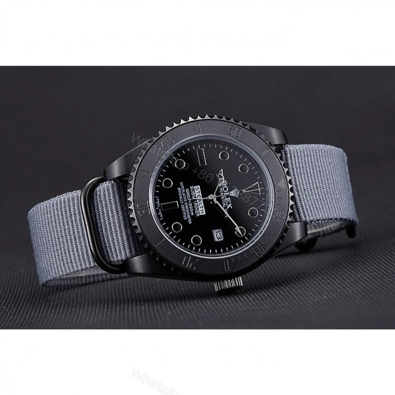 View 4 of Replica Rolex Submariner Black Dial 621996