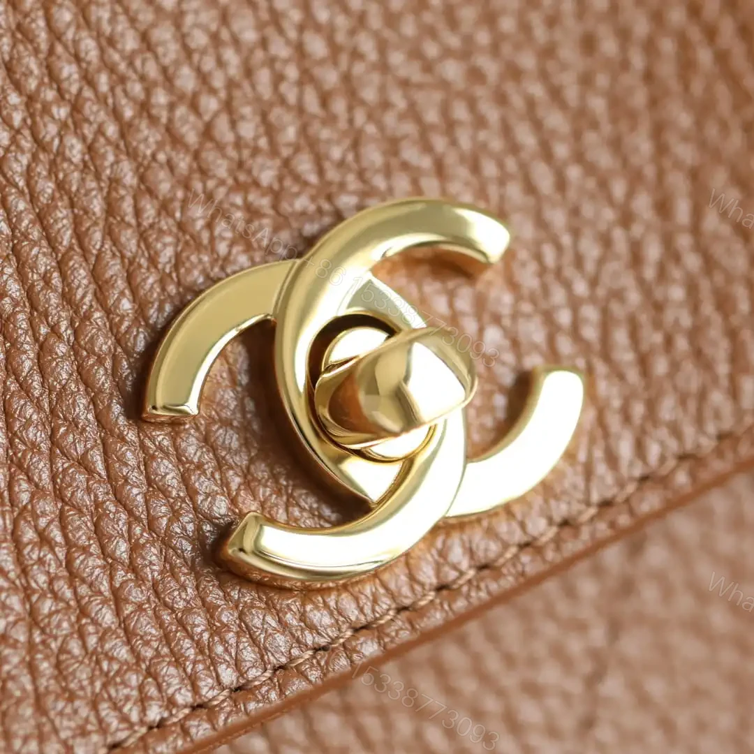 View 10 of 高仿Chanel*26S系列AS6288粒面小牛皮單肩包棕色免檢版