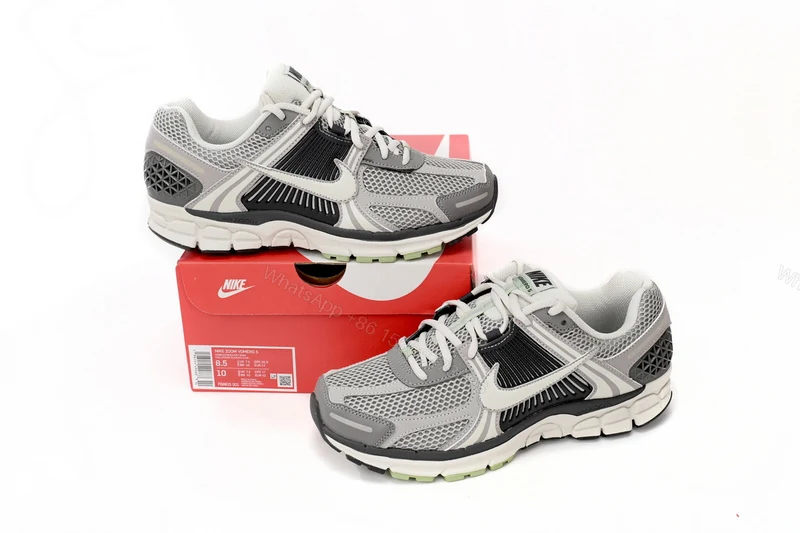Nike Air Zoom Vomero 5 Ash FB8825-001 — view 2