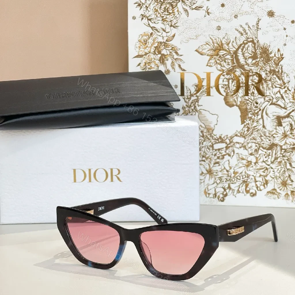 View 8 of Bold Lines Sunglasses: Black Frame, Gradient Bronze Lenses, Luxurious Comfort