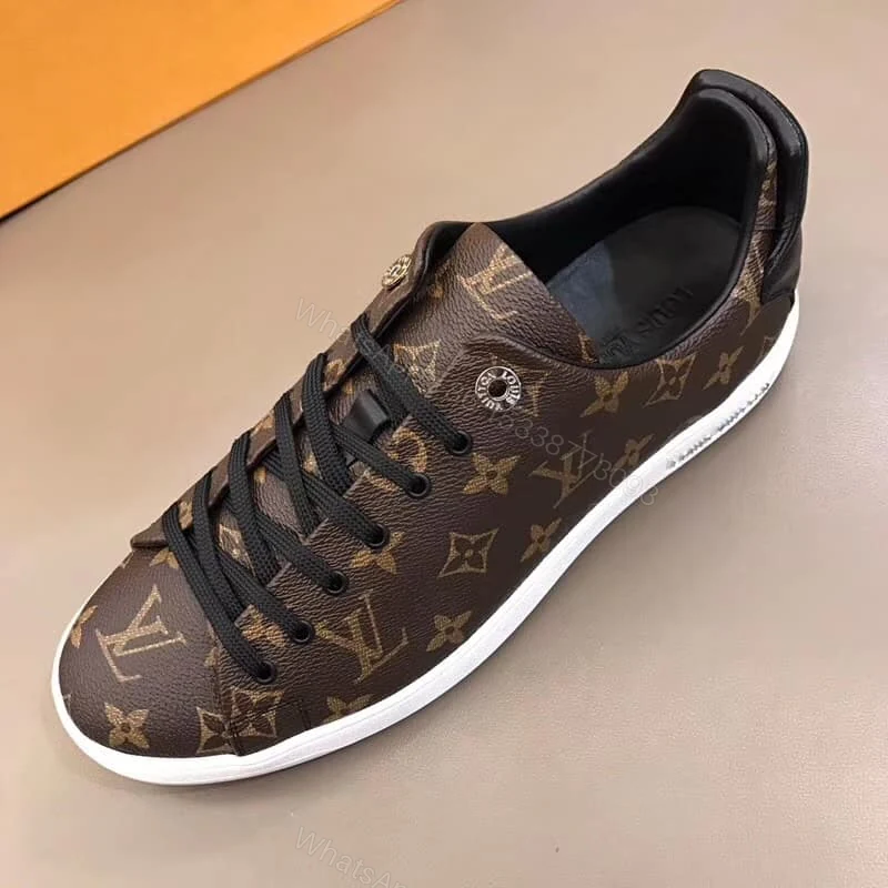 View 5 of LOUIS VUITTON FRONTROW SNEAKER ORIGINAL NOTA FISCAL – LV19