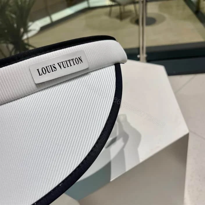 View 7 of Louis Vuitton Visor – LHC10