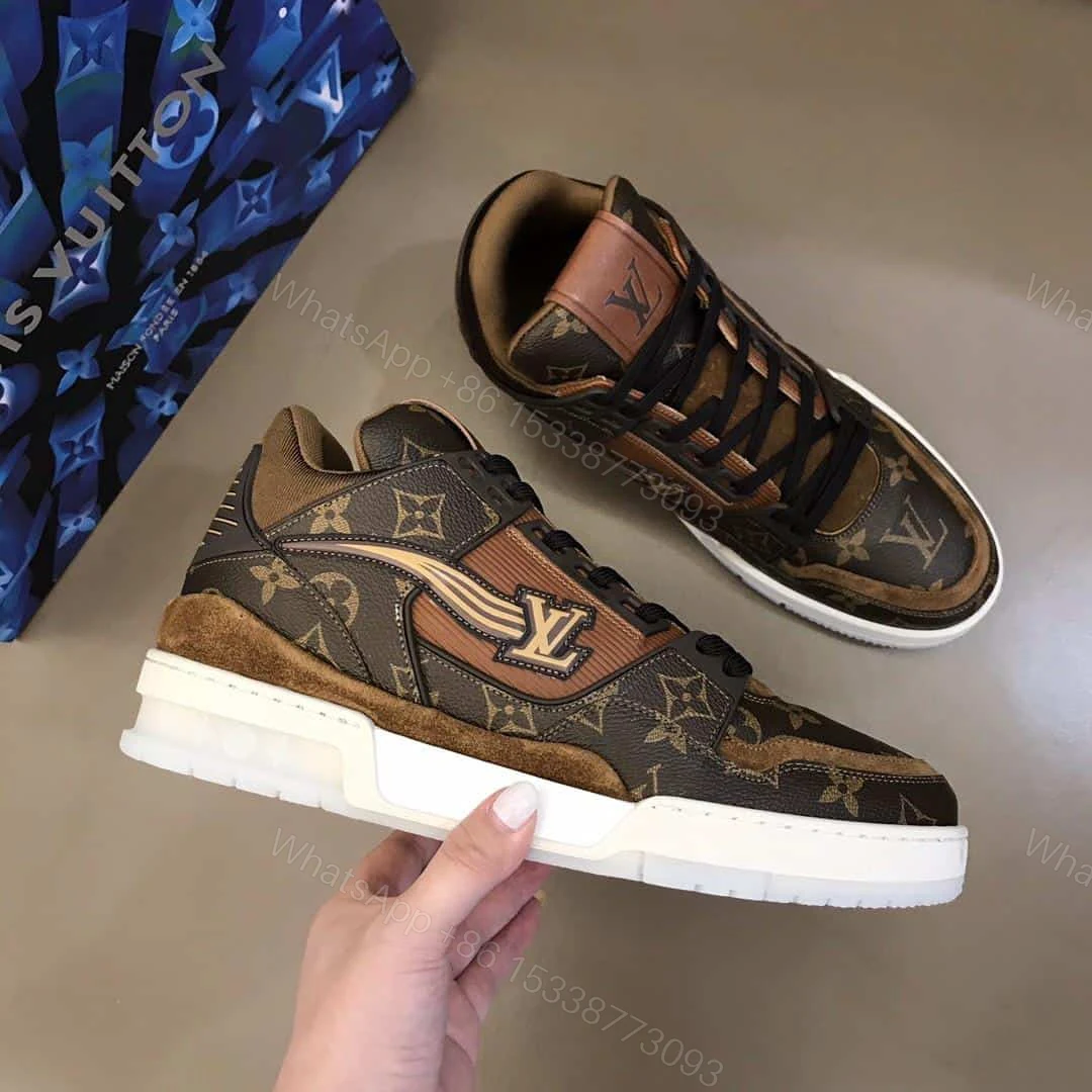 View 2 of LOUIS VUITTON TRAINER SNEAKER – LV209