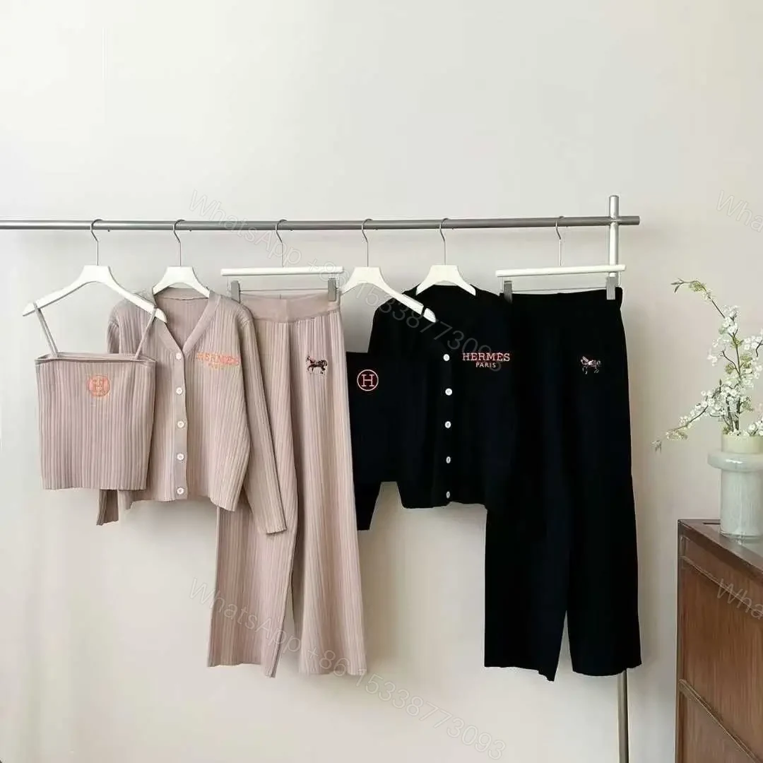 HERMES — view 1
