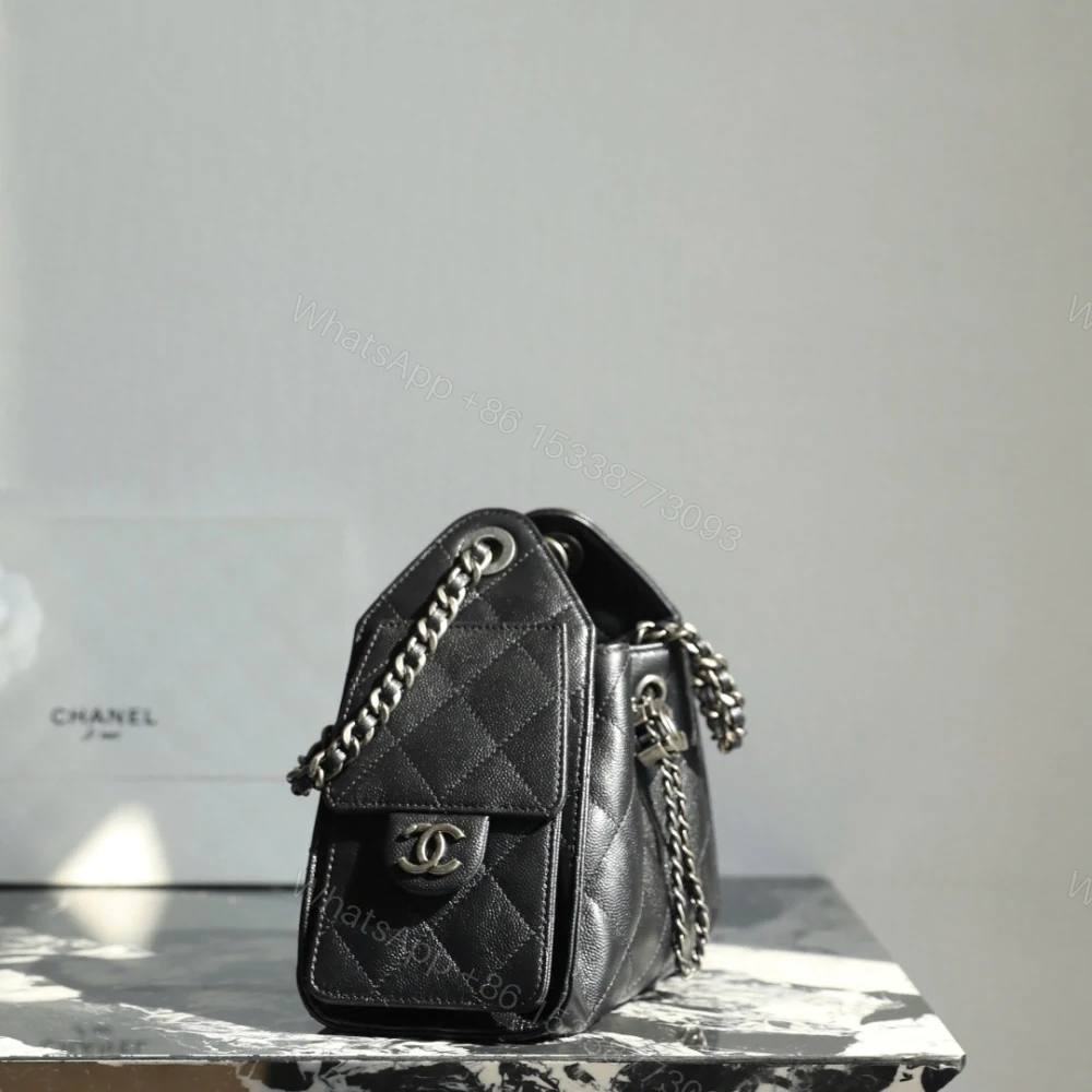 View 3 of 高仿Chanel*26C/25Bag系列AS5631小牛皮單肩包黑色銀扣Mini免檢版