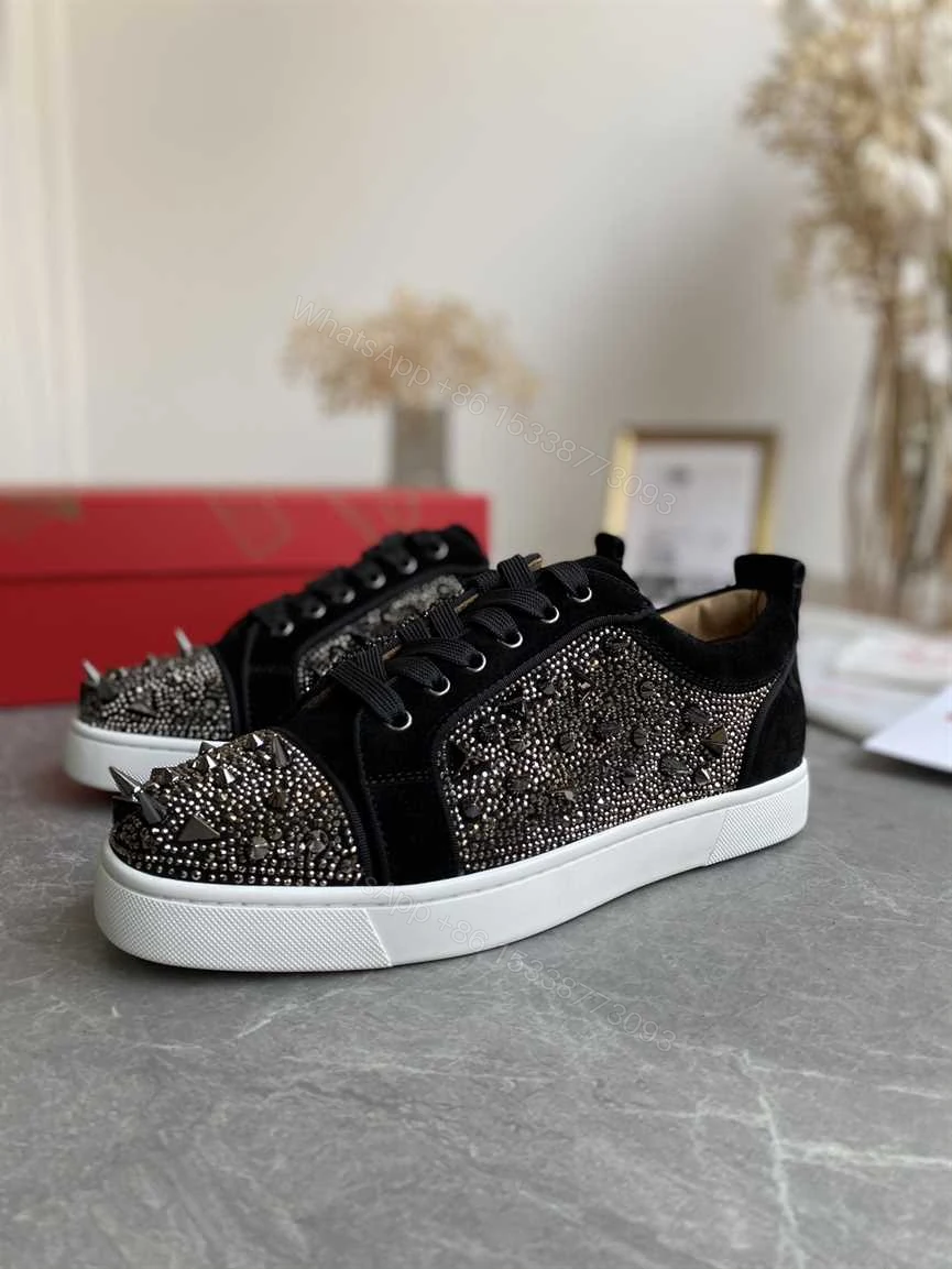 CHRISTIAN LOUBOUTIN LOW TOP SNEAKER – CL163 — view 1